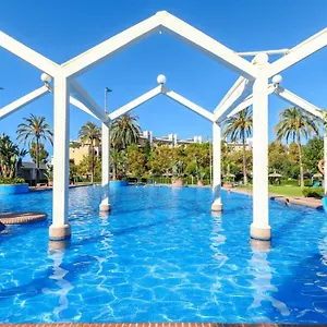 exclusive-suite-in-benalbeach.1costadelsol.com/